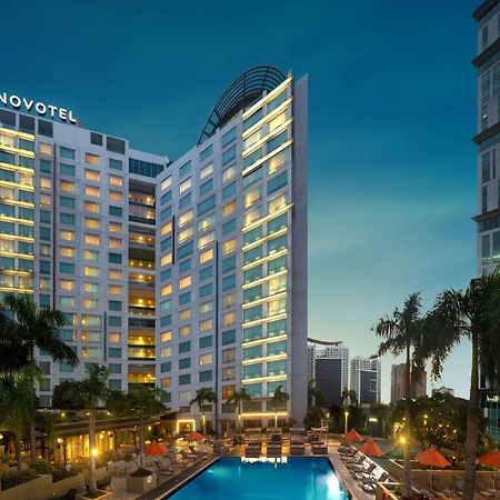 Novotel Manila Araneta City Hotel Quezon City Extérieur photo